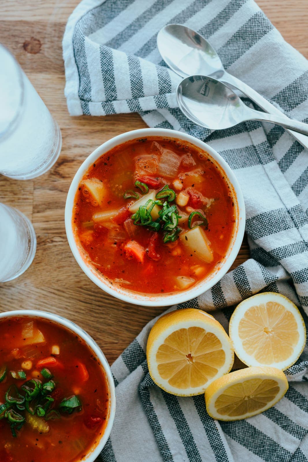 Gazpacho de légumes trop mûrs bien froid, façon espagnole